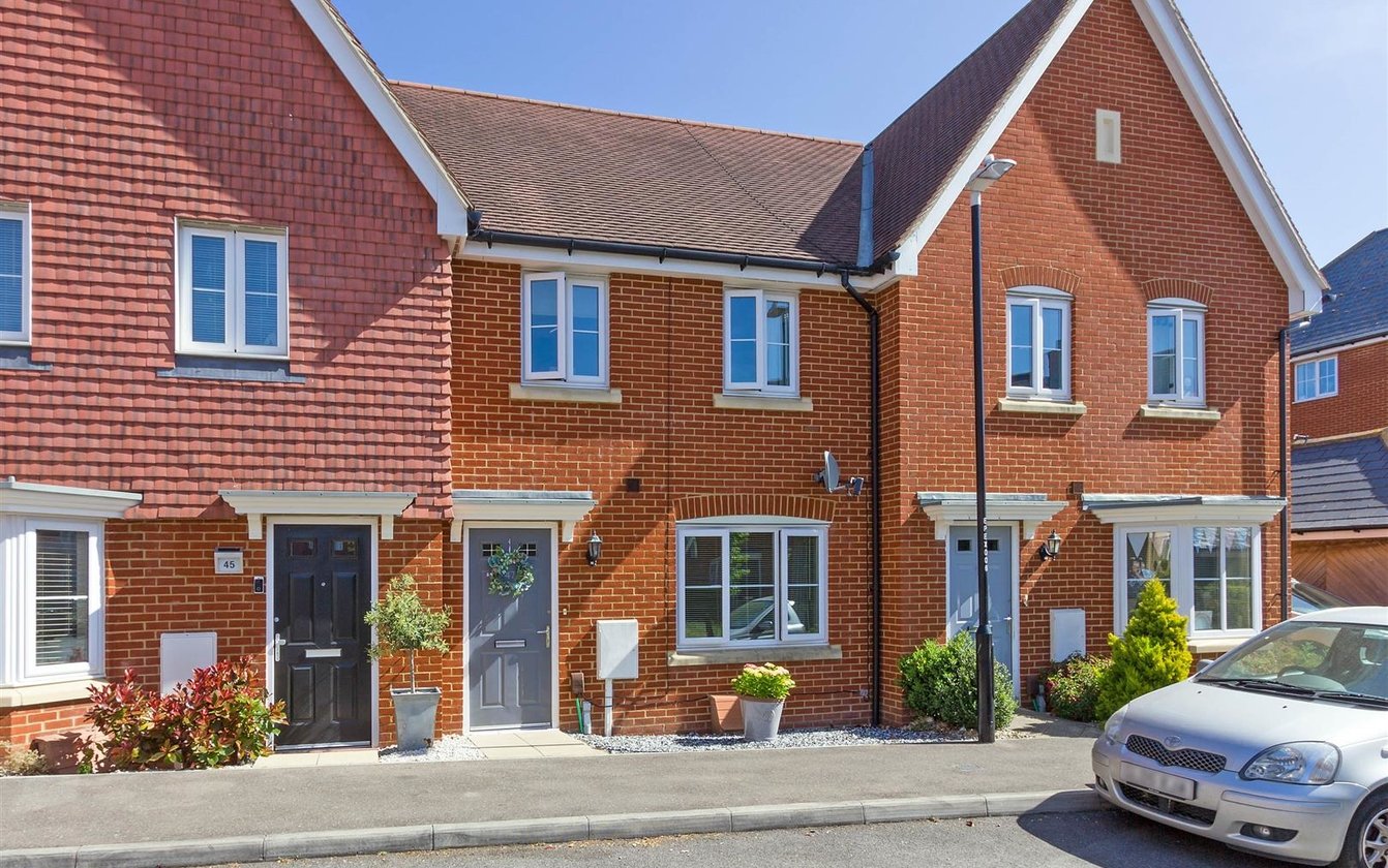 Primrose Avenue, Sittingbourne, ME10, 723, image-1 - Quealy & Co