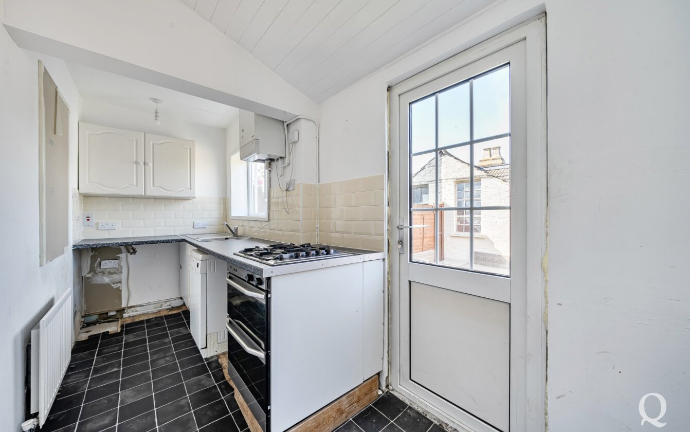 Plough Road, Eastchurch, Sheerness, Kent, ME12, 7253, image-12 - Quealy & Co