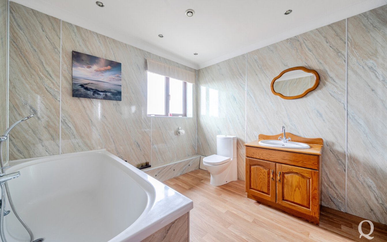 Southsea Avenue, Minster on Sea, Sheerness, Kent, ME12, 7295, image-23 - Quealy & Co