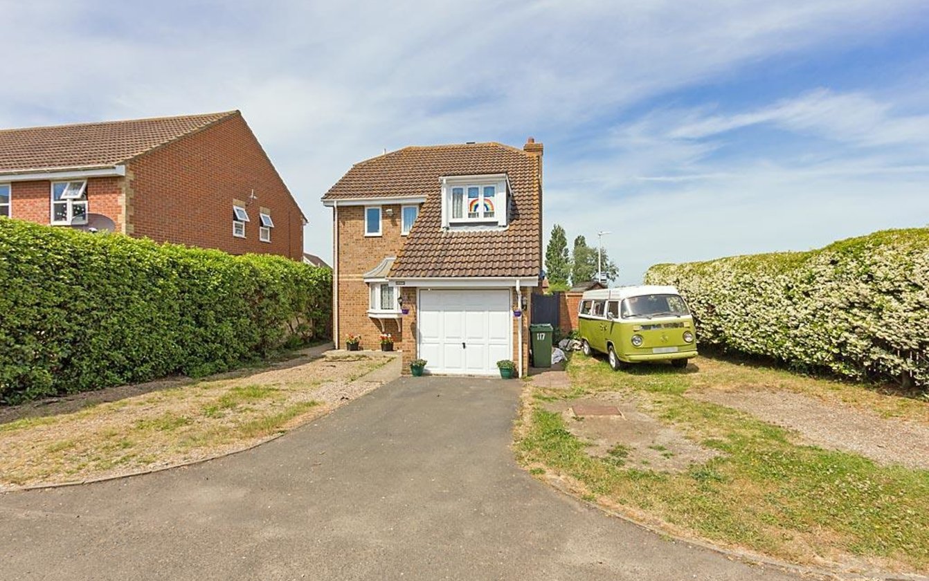 Anne Boleyn Close, Eastchurch, Sheerness, Kent, ME12, 730, image-15 - Quealy & Co