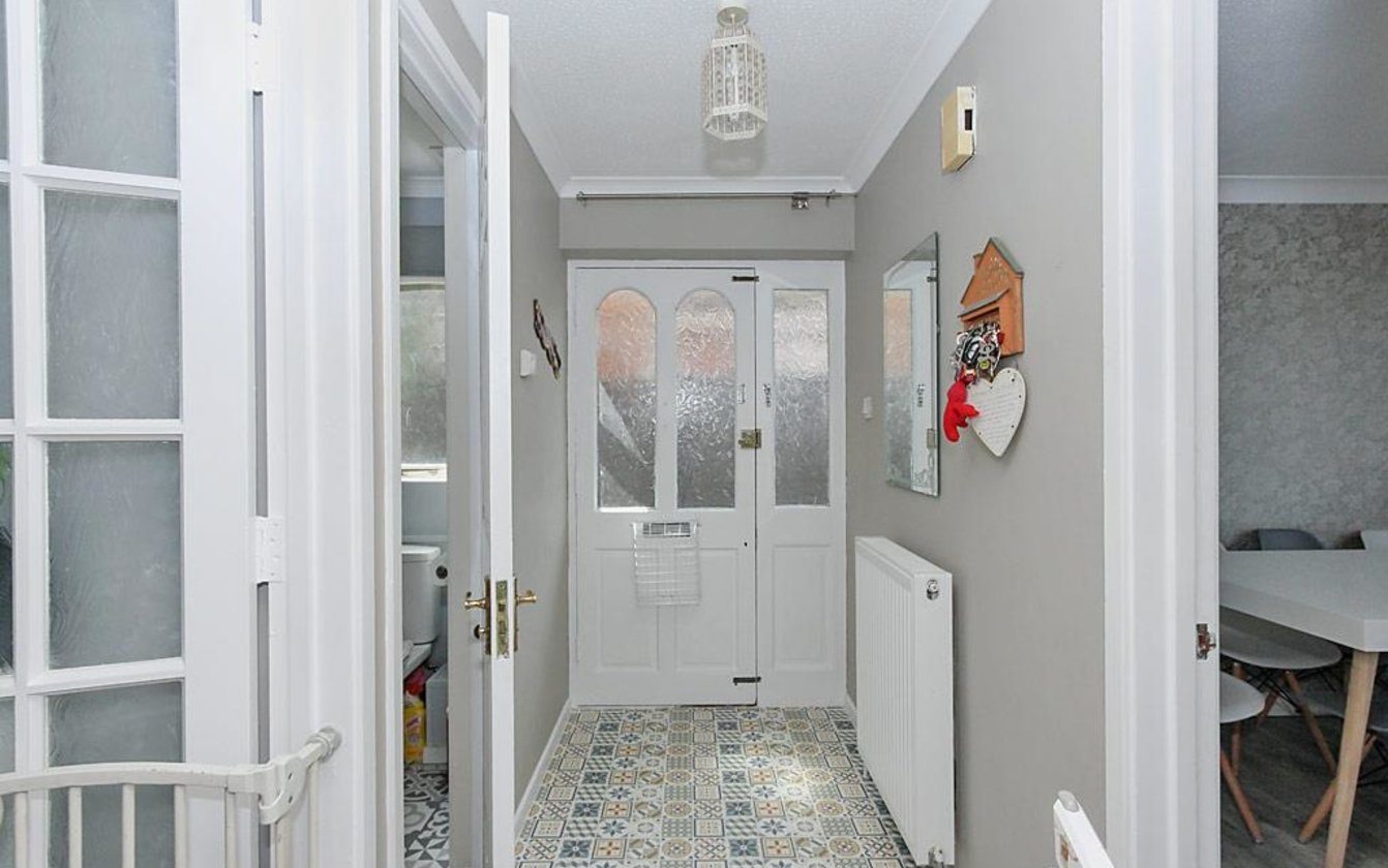 Anne Boleyn Close, Eastchurch, Sheerness, Kent, ME12, 730, image-2 - Quealy & Co