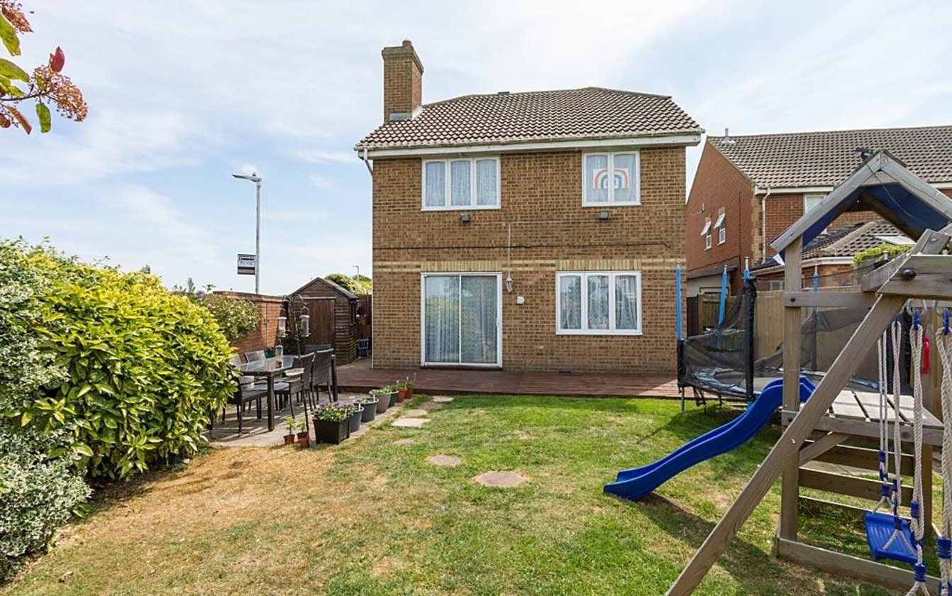 Anne Boleyn Close, Eastchurch, Sheerness, Kent, ME12, 730, image-9 - Quealy & Co