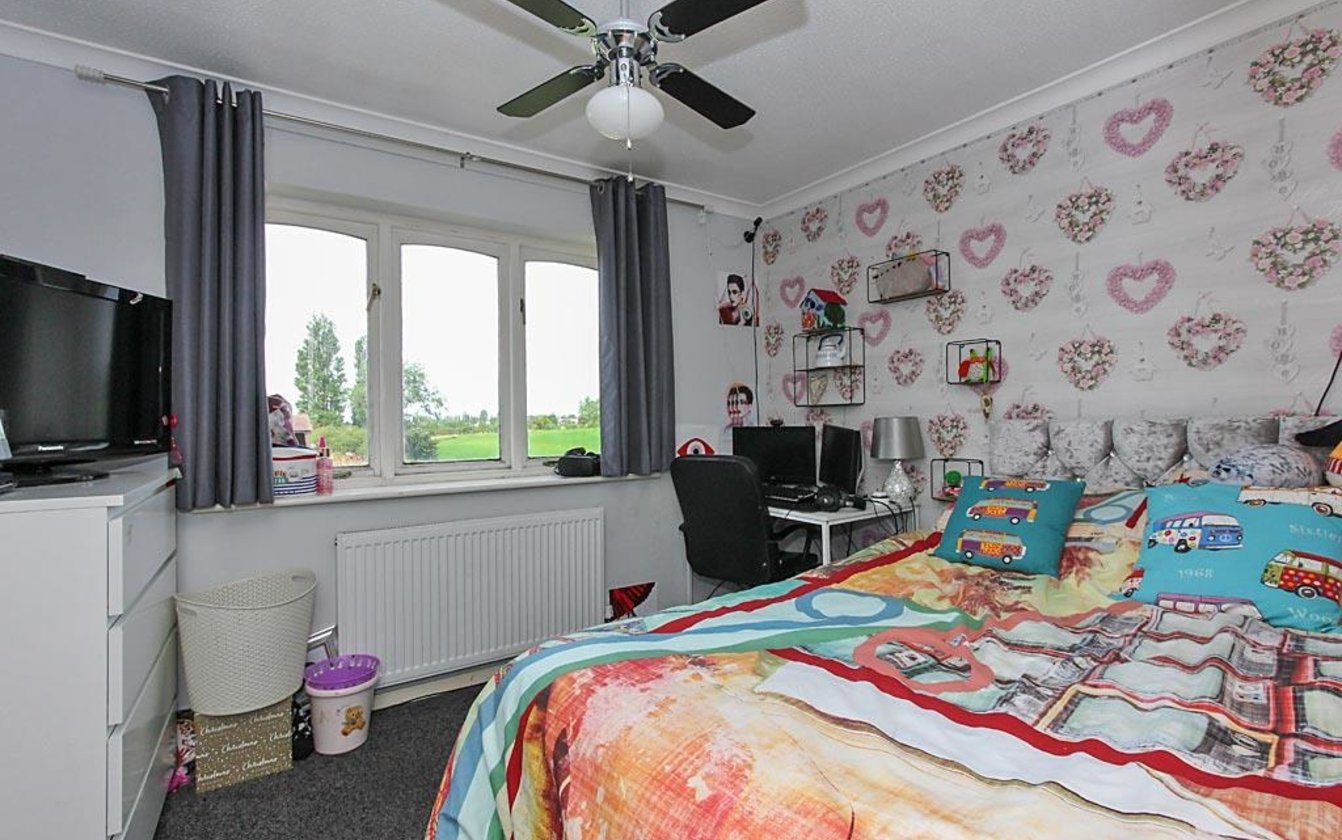 Anne Boleyn Close, Eastchurch, Sheerness, Kent, ME12, 730, image-7 - Quealy & Co