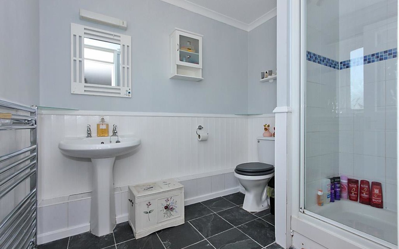 Anne Boleyn Close, Eastchurch, Sheerness, Kent, ME12, 730, image-14 - Quealy & Co
