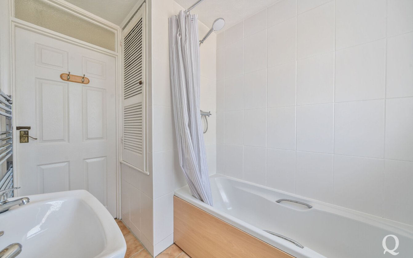 Walmer Gardens, Sittingbourne, Kent, ME10, 7326, image-18 - Quealy & Co