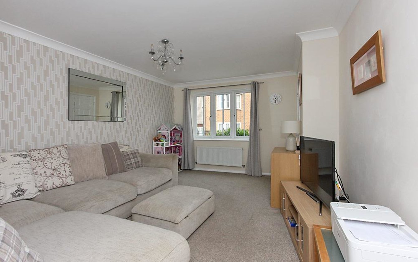 Bluebell Drive, Sittingbourne, ME10, 733, image-2 - Quealy & Co