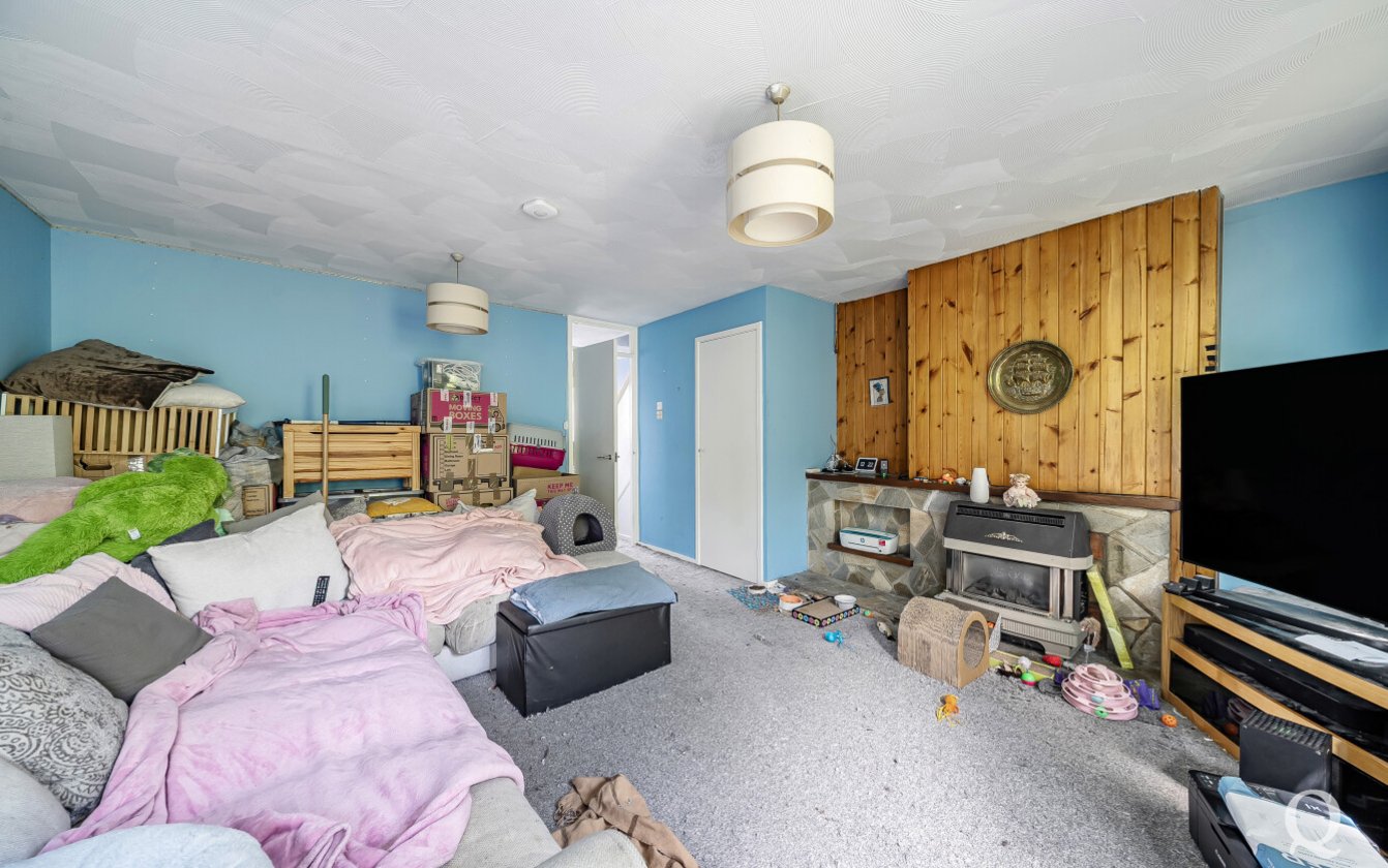 Woodberry Drive, Sittingbourne, Kent, ME10, 7330, image-2 - Quealy & Co