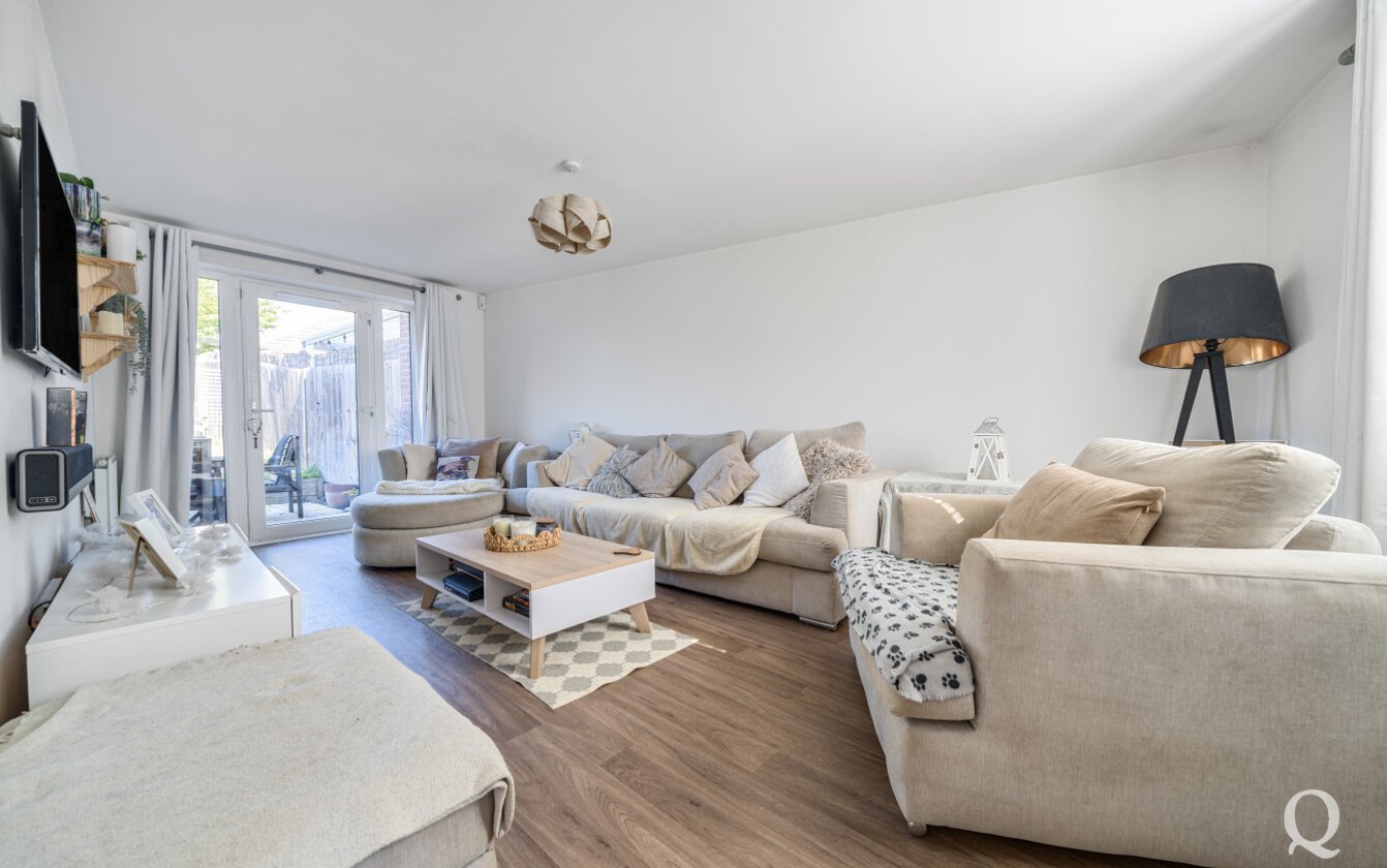 Holly Blue Drive, Iwade, Sittingbourne, Kent, ME9, 7336, image-4 - Quealy & Co