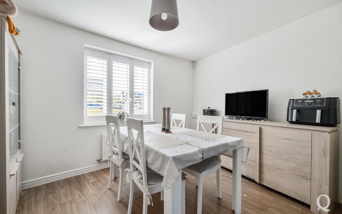 Holly Blue Drive, Iwade, Sittingbourne, Kent, ME9, 7336, image-11 - Quealy & Co