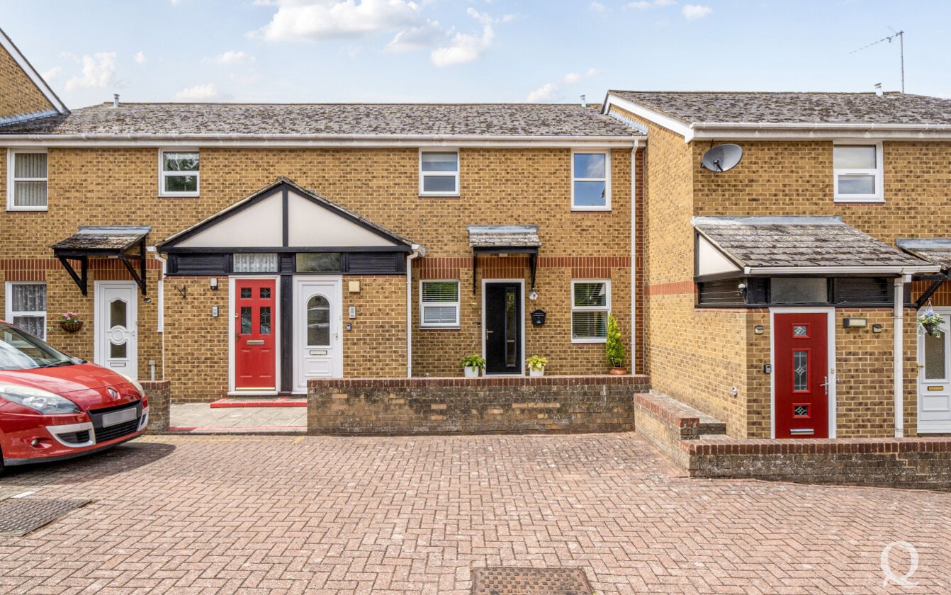 Cloisters, West Street, Sittingbourne, Kent, ME10, 7437, image-1 - Quealy & Co