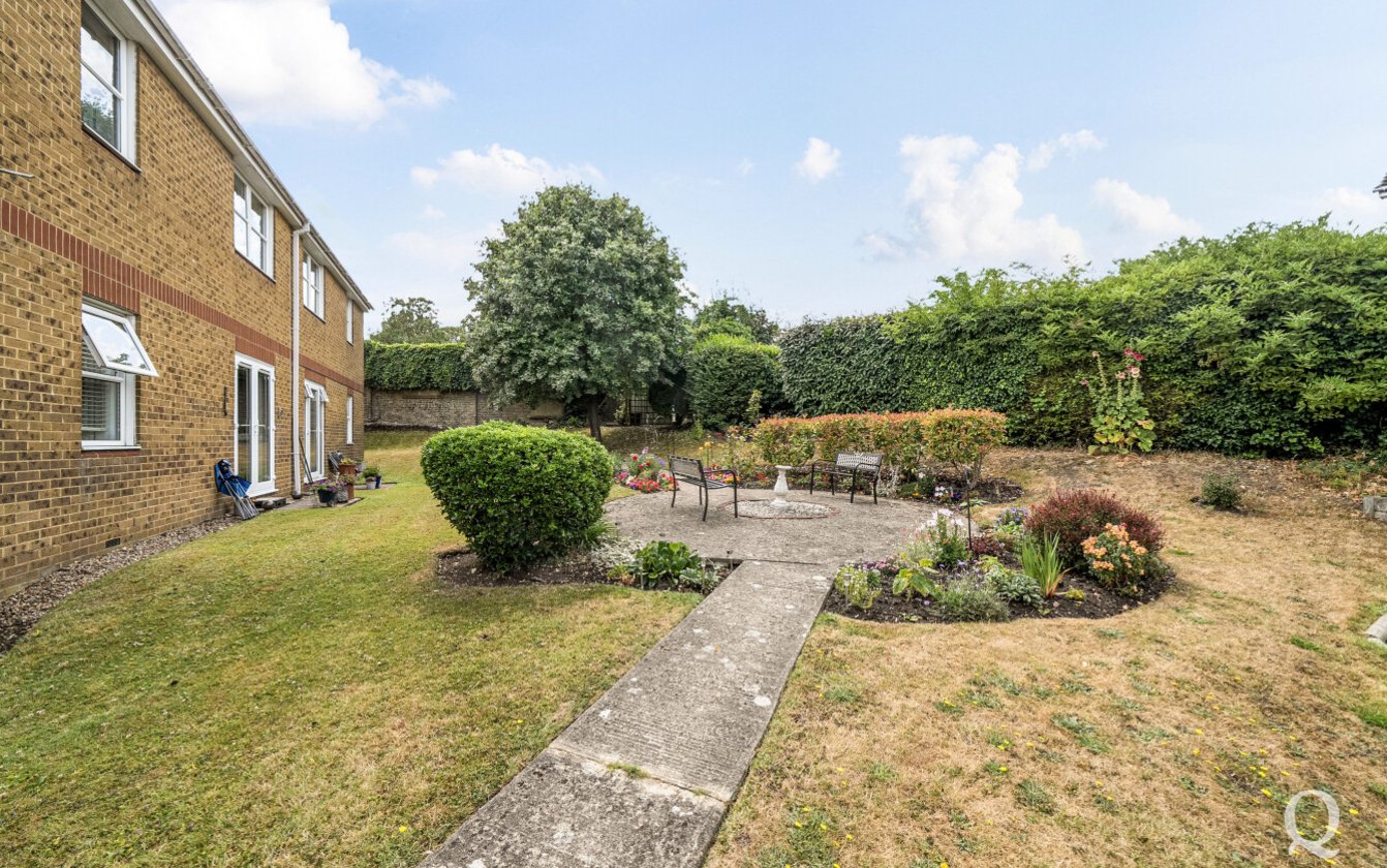 Cloisters, West Street, Sittingbourne, Kent, ME10, 7437, image-20 - Quealy & Co