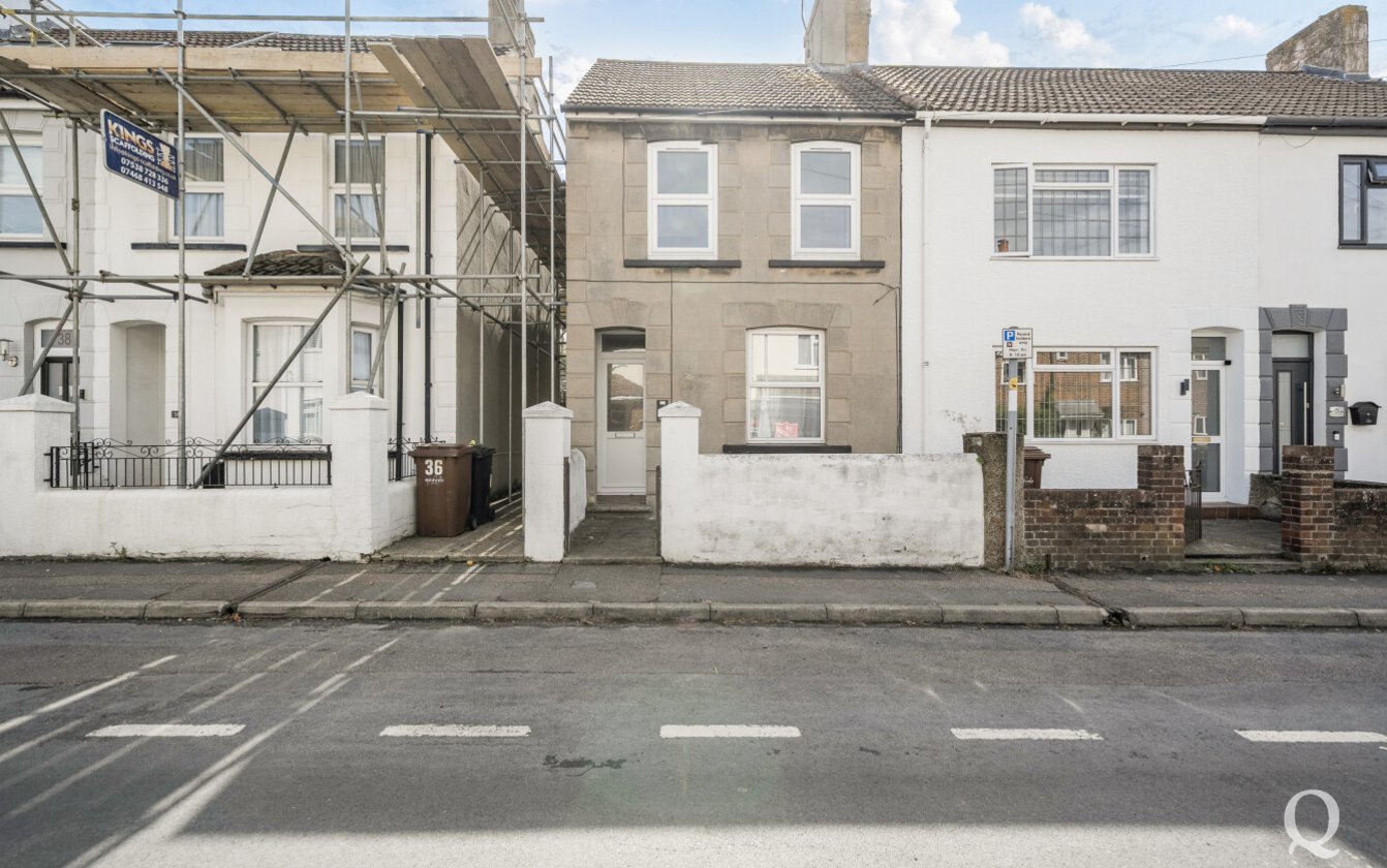 Henry Street, Rainham, Gillingham, Kent, ME8, 7458, image-1 - Quealy & Co