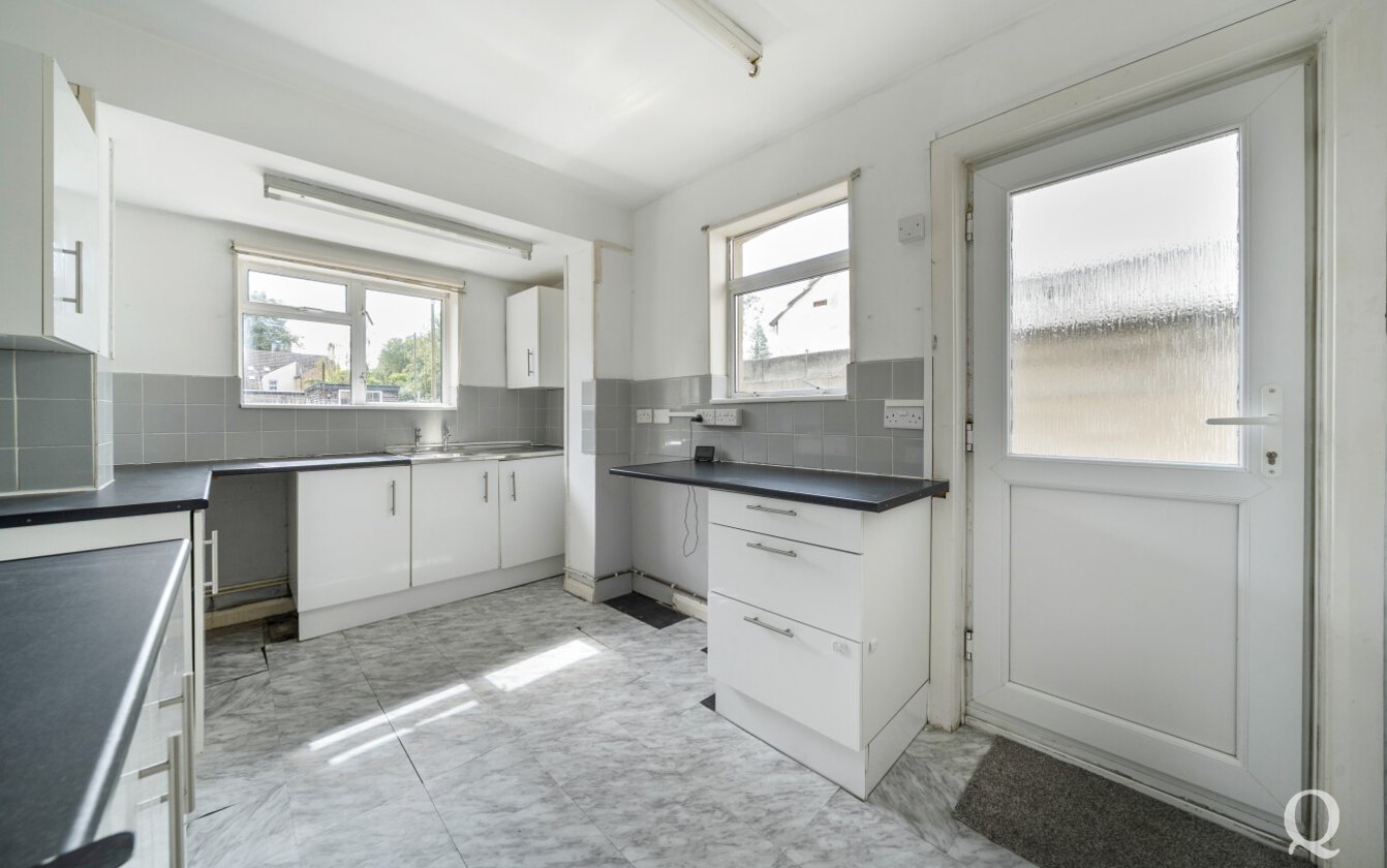 Henry Street, Rainham, Gillingham, Kent, ME8, 7458, image-2 - Quealy & Co