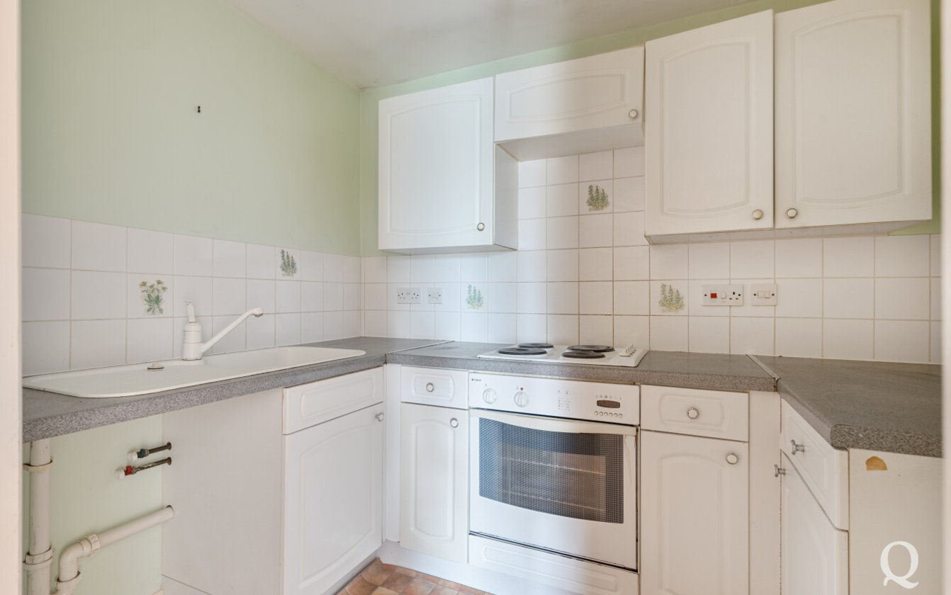 West Lane, Sittingbourne, Kent, ME10, 7484, image-9 - Quealy & Co