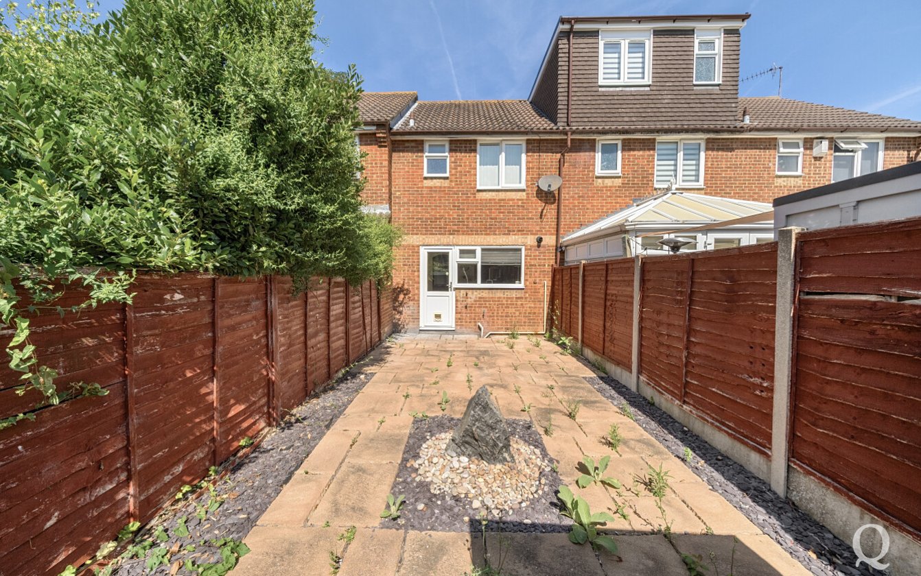 Beauvoir Drive, Kemsley, Sittingbourne, Kent, ME10, 7516, image-3 - Quealy & Co