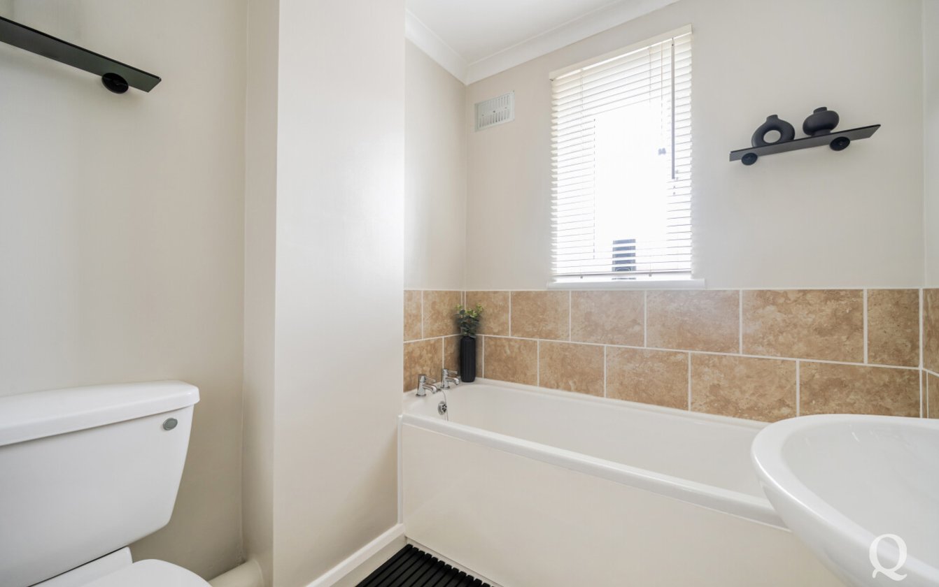 Lovell Road, Minster on Sea, Sheerness, Kent, ME12, 7517, image-16 - Quealy & Co