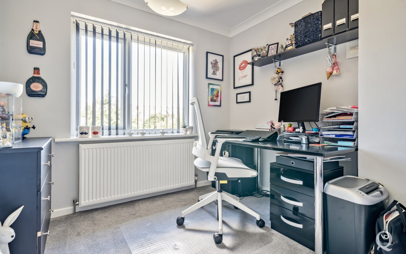 Chatsworth Drive, Sittingbourne, Kent, ME10, 7518, image-19 - Quealy & Co
