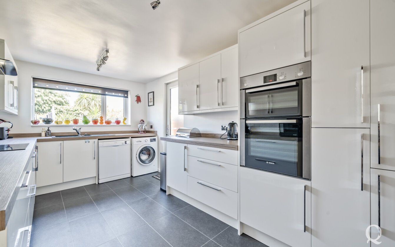 Chatsworth Drive, Sittingbourne, Kent, ME10, 7518, image-10 - Quealy & Co