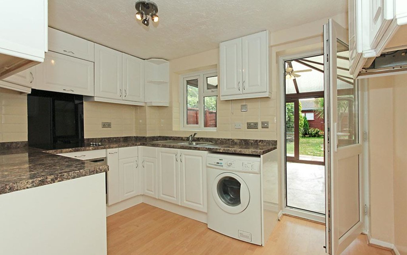 Chaffes Lane, Upchurch, Sittingbourne, Kent, ME9, 753, image-6 - Quealy & Co
