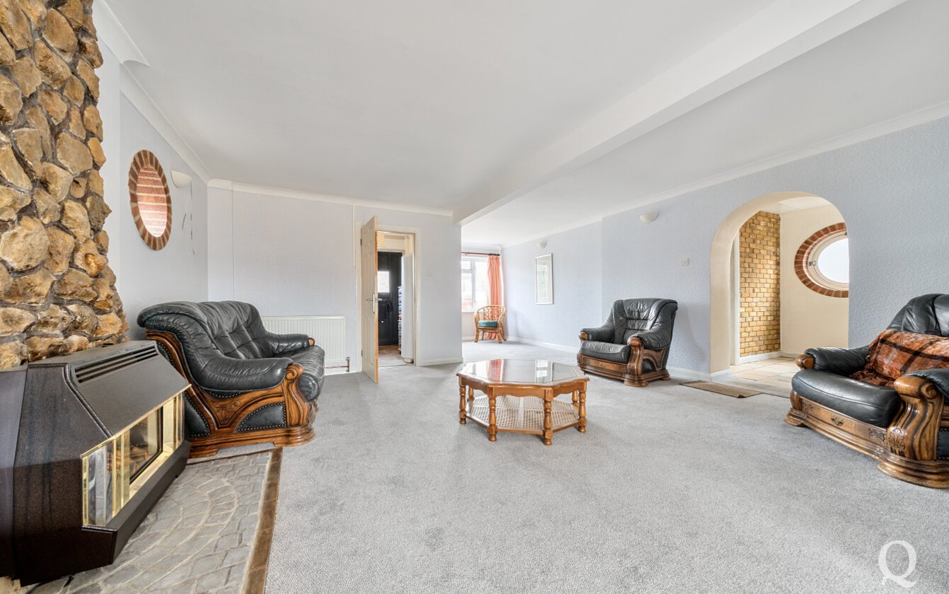 Adelaide Drive, Sittingbourne, Kent, ME10, 7545, image-4 - Quealy & Co