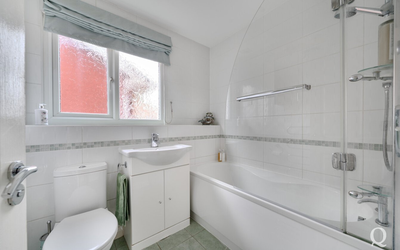 Dalewood, Sittingbourne, Kent, ME10, 7573, image-8 - Quealy & Co