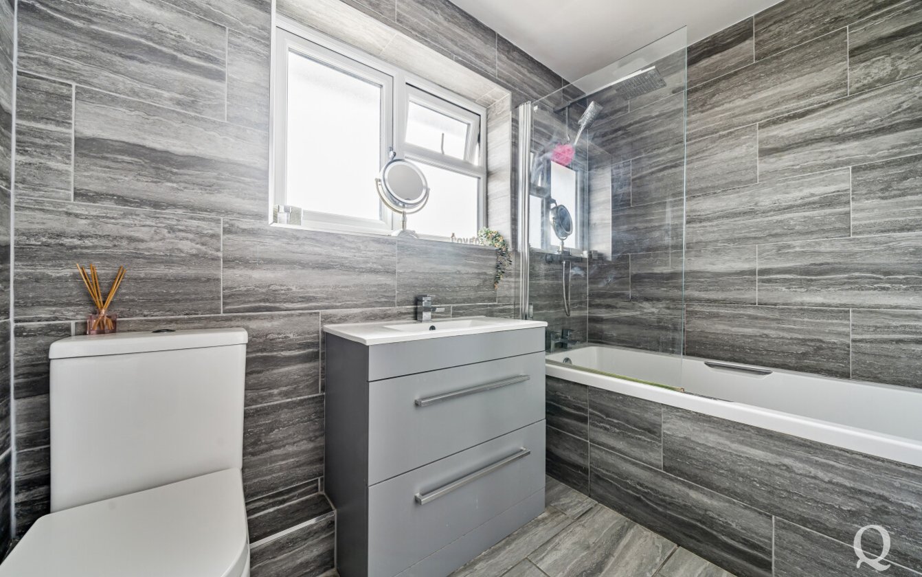 Bramley Close, Newington, Sittingbourne, ME9, 7581, image-2 - Quealy & Co