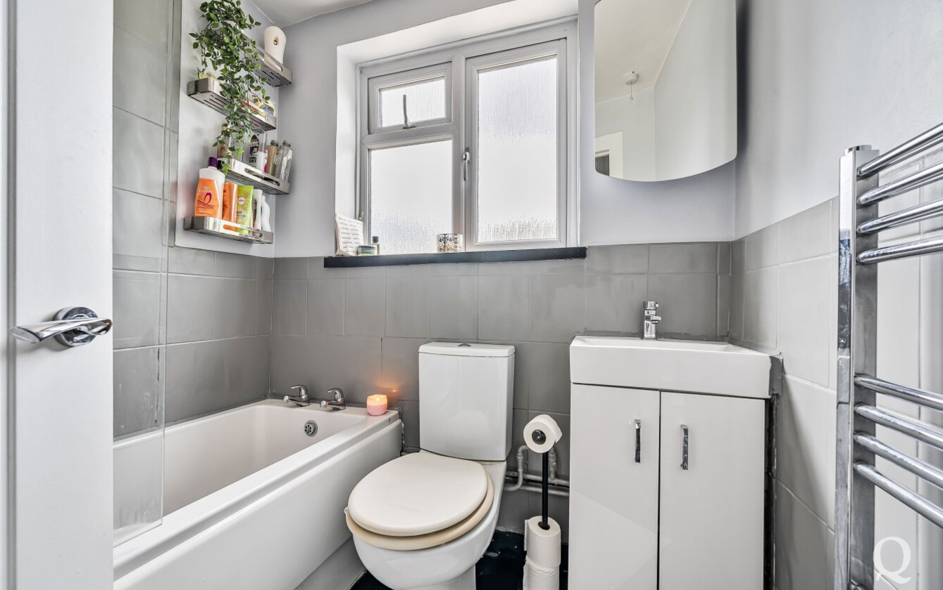 Primrose Lane, Bredgar, Sittingbourne, Kent, ME9, 7611, image-8 - Quealy & Co