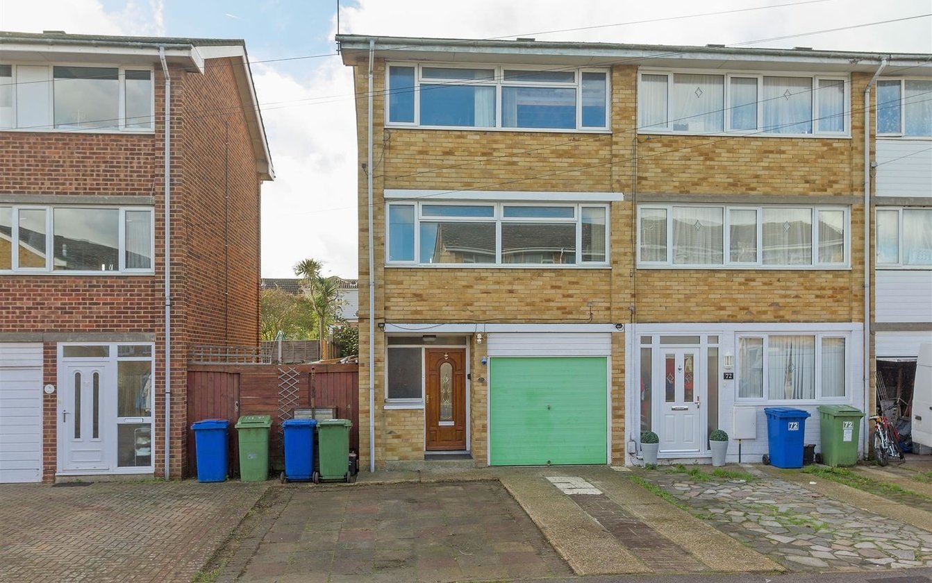 3 Bedroom house for sale in Millfield, Sittingbourne, Kent, ME10