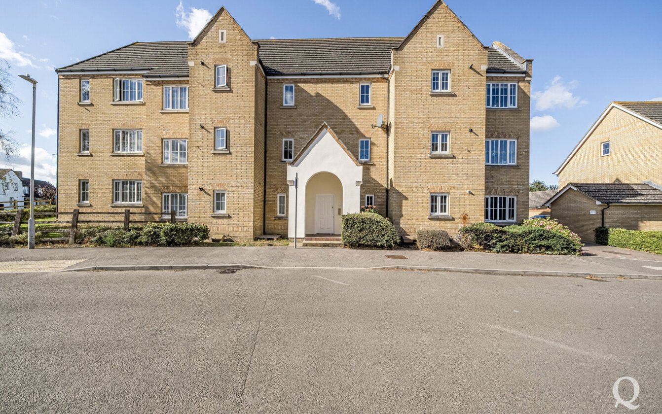 Reams Way, Kemsley, Sittingbourne, Kent, ME10, 7664, image-1 - Quealy & Co