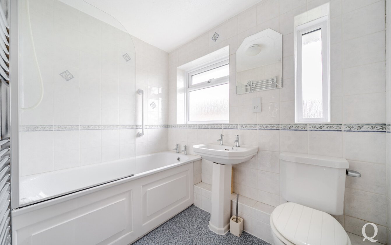 Chartwell Grove, Sittingbourne, Kent, ME10, 7669, image-5 - Quealy & Co