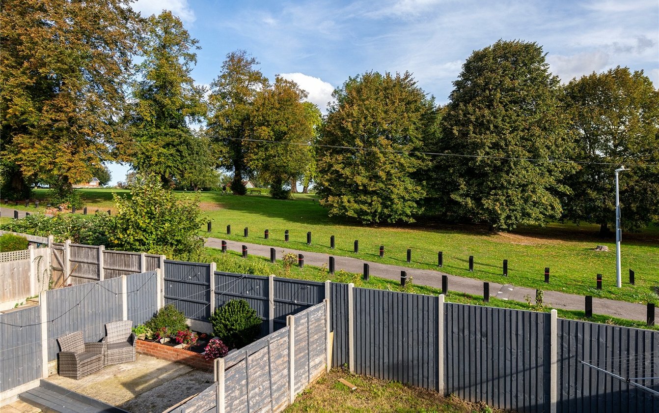 Temple Gardens, Sittingbourne, Kent, ME10, 7671, image-2 - Quealy & Co