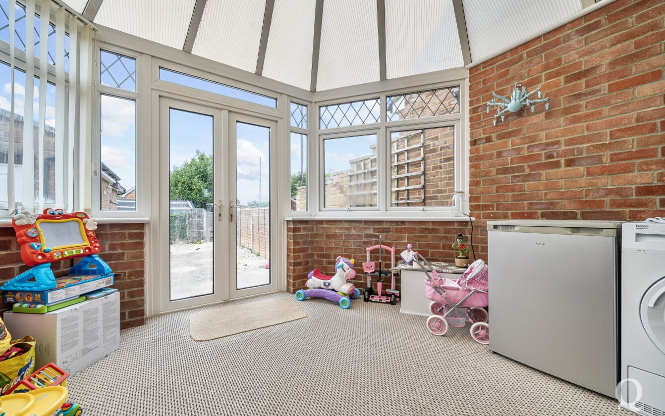 Bradfield Avenue, Teynham, Sittingbourne, Kent, ME9, 7739, image-5 - Quealy & Co