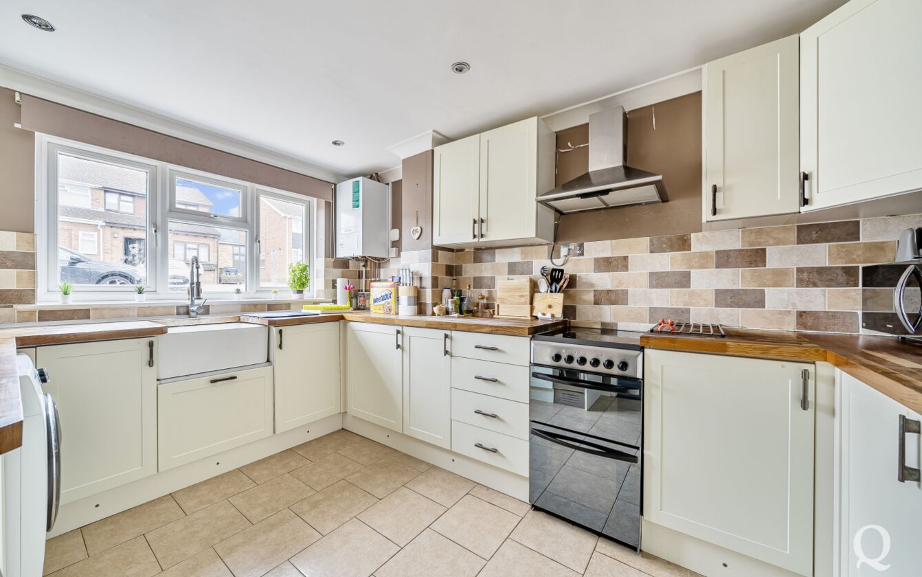 Bradfield Avenue, Teynham, Sittingbourne, Kent, ME9, 7739, image-2 - Quealy & Co