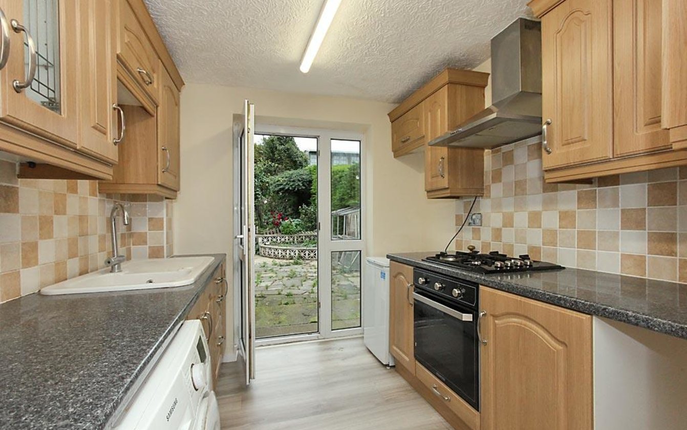 Coombe Drive, Sittingbourne, Kent, ME10, 774, image-2 - Quealy & Co