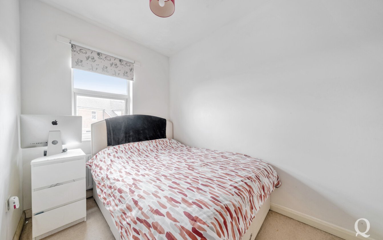 Hythe Road, Milton Regis, Sittingbourne, Kent, ME10, 7778, image-6 - Quealy & Co