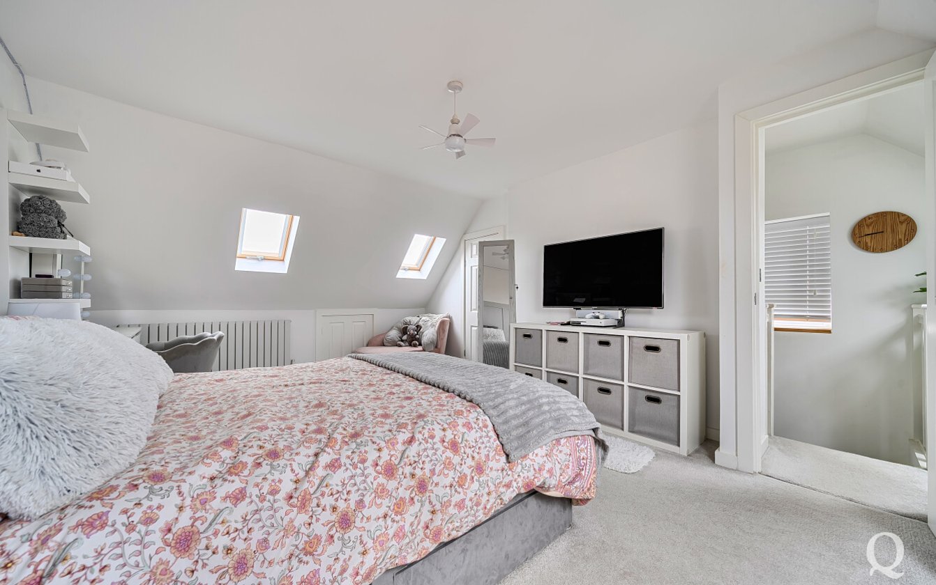 Carnation Crescent, Sittingbourne, Kent, ME10, 7784, image-18 - Quealy & Co