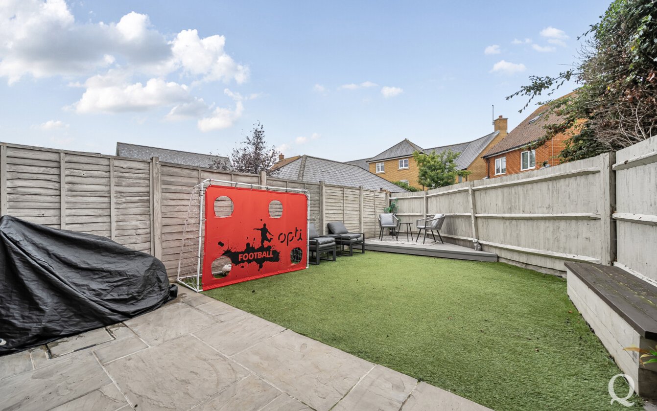 Carnation Crescent, Sittingbourne, Kent, ME10, 7784, image-3 - Quealy & Co