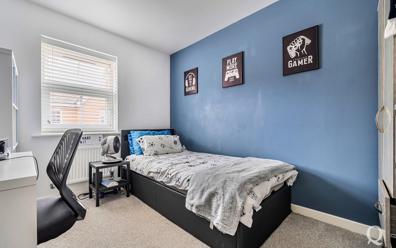 Carnation Crescent, Sittingbourne, Kent, ME10, 7784, image-20 - Quealy & Co