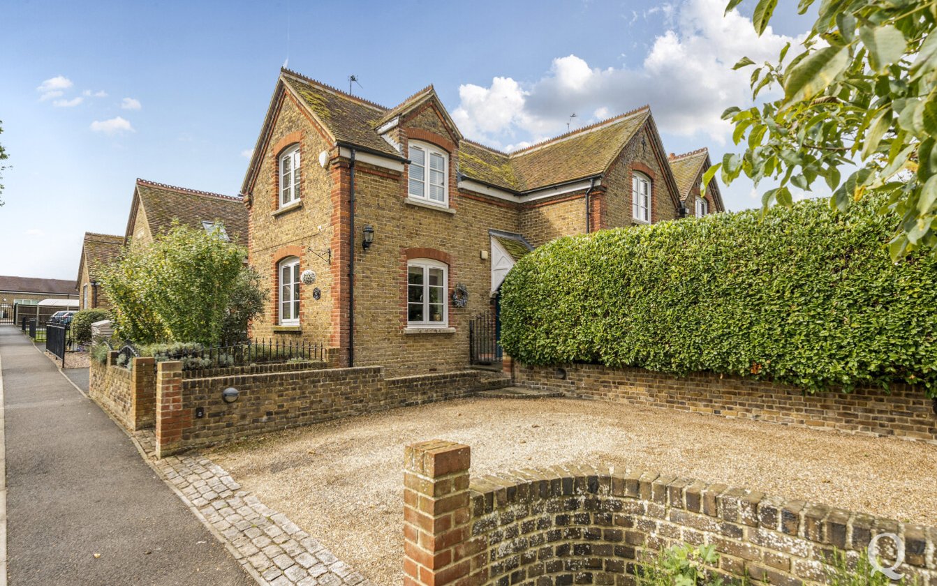 School Lane, Lower Halstow, Sittingbourne, Kent, ME9, 7816, image-1 - Quealy & Co