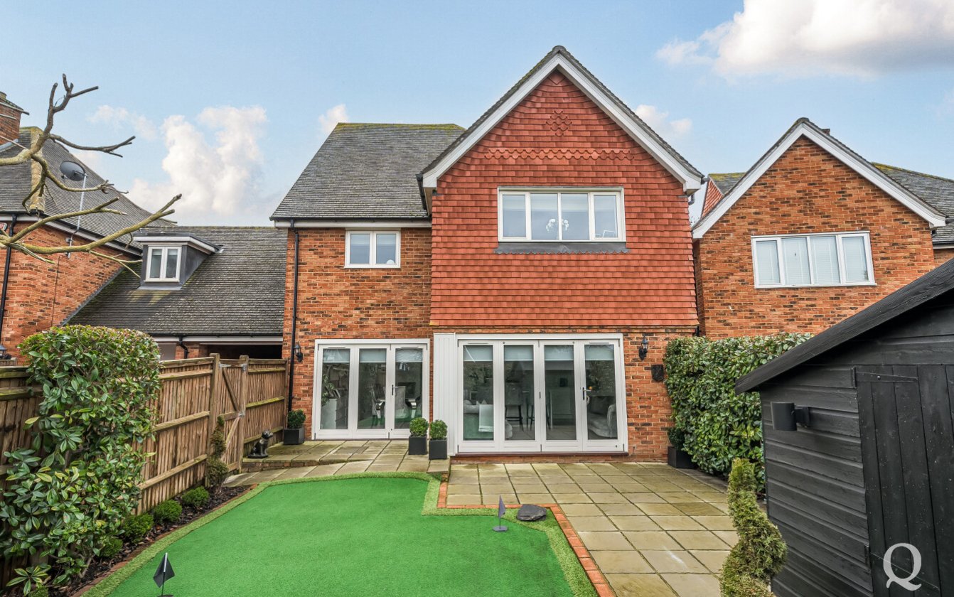 Blaxland Grange, Newington, Sittingbourne, Kent, ME9, 7828, image-9 - Quealy & Co