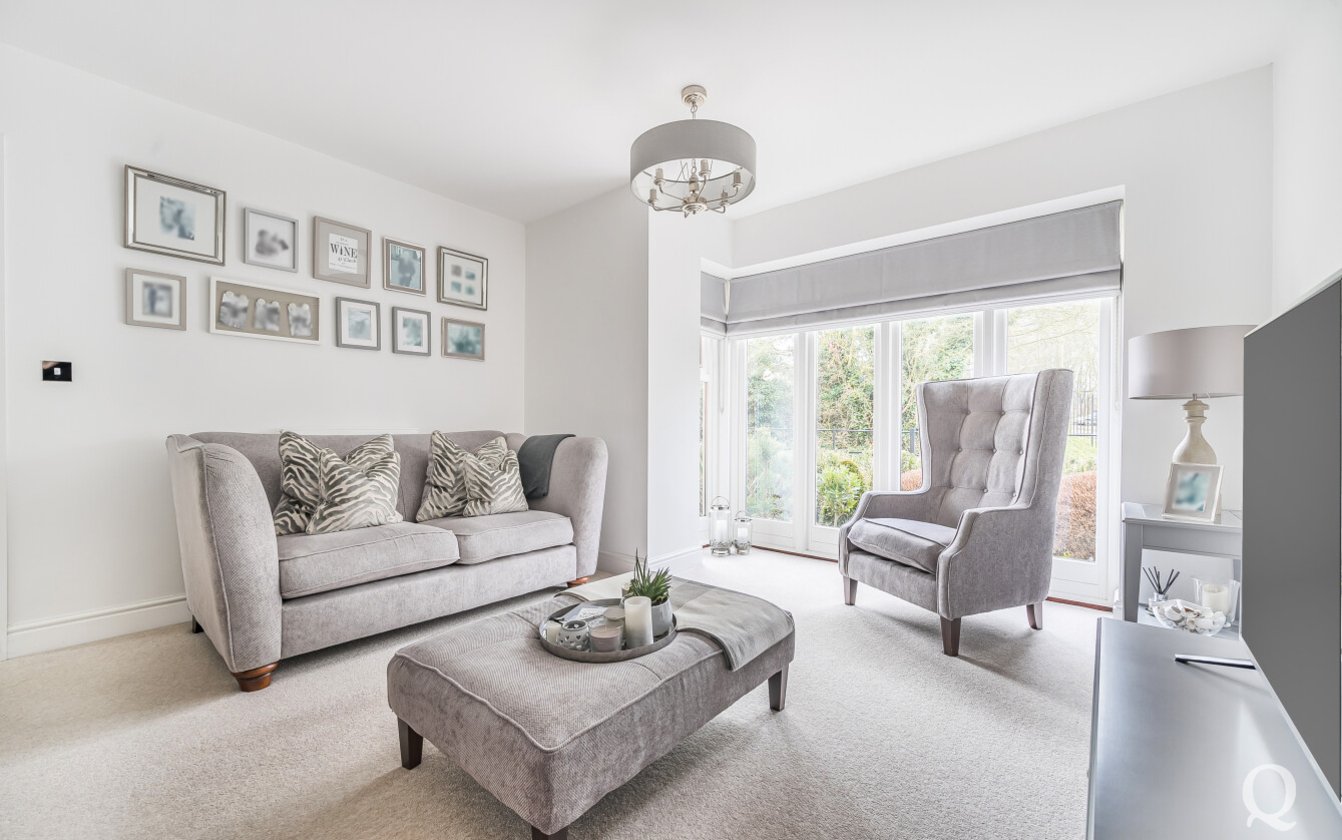 Blaxland Grange, Newington, Sittingbourne, Kent, ME9, 7828, image-2 - Quealy & Co