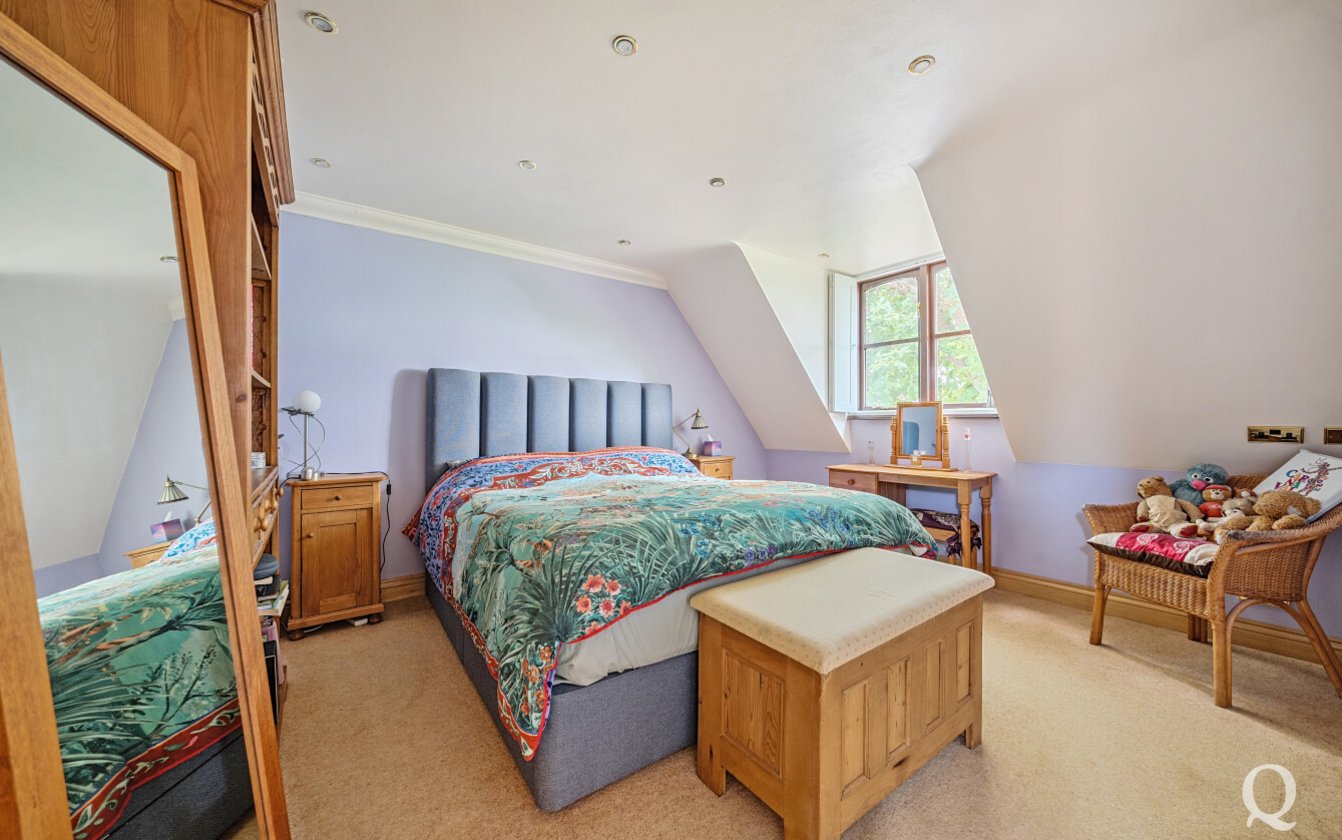 Lammas Drive, Milton Regis, Sittingbourne, Kent, ME10, 7839, image-6 - Quealy & Co