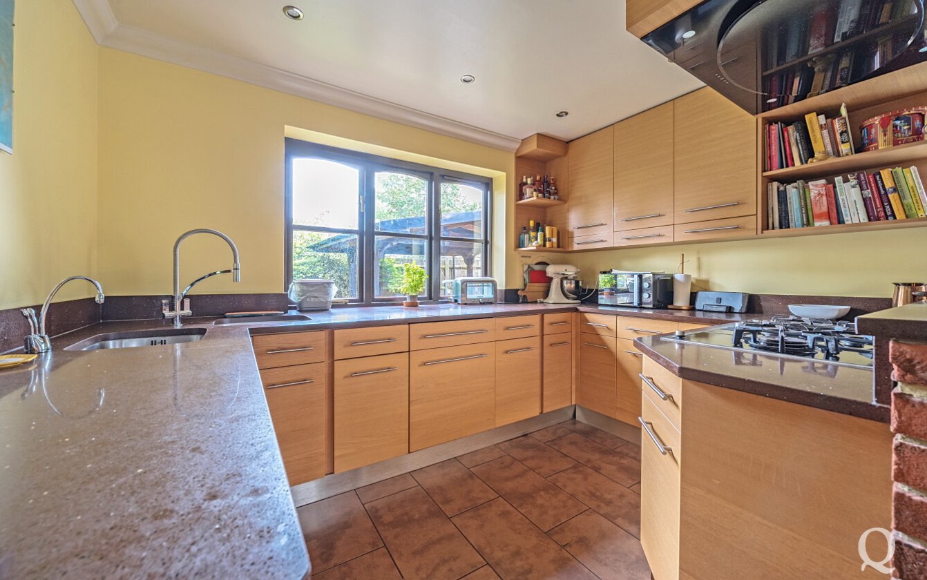 Lammas Drive, Milton Regis, Sittingbourne, Kent, ME10, 7839, image-2 - Quealy & Co