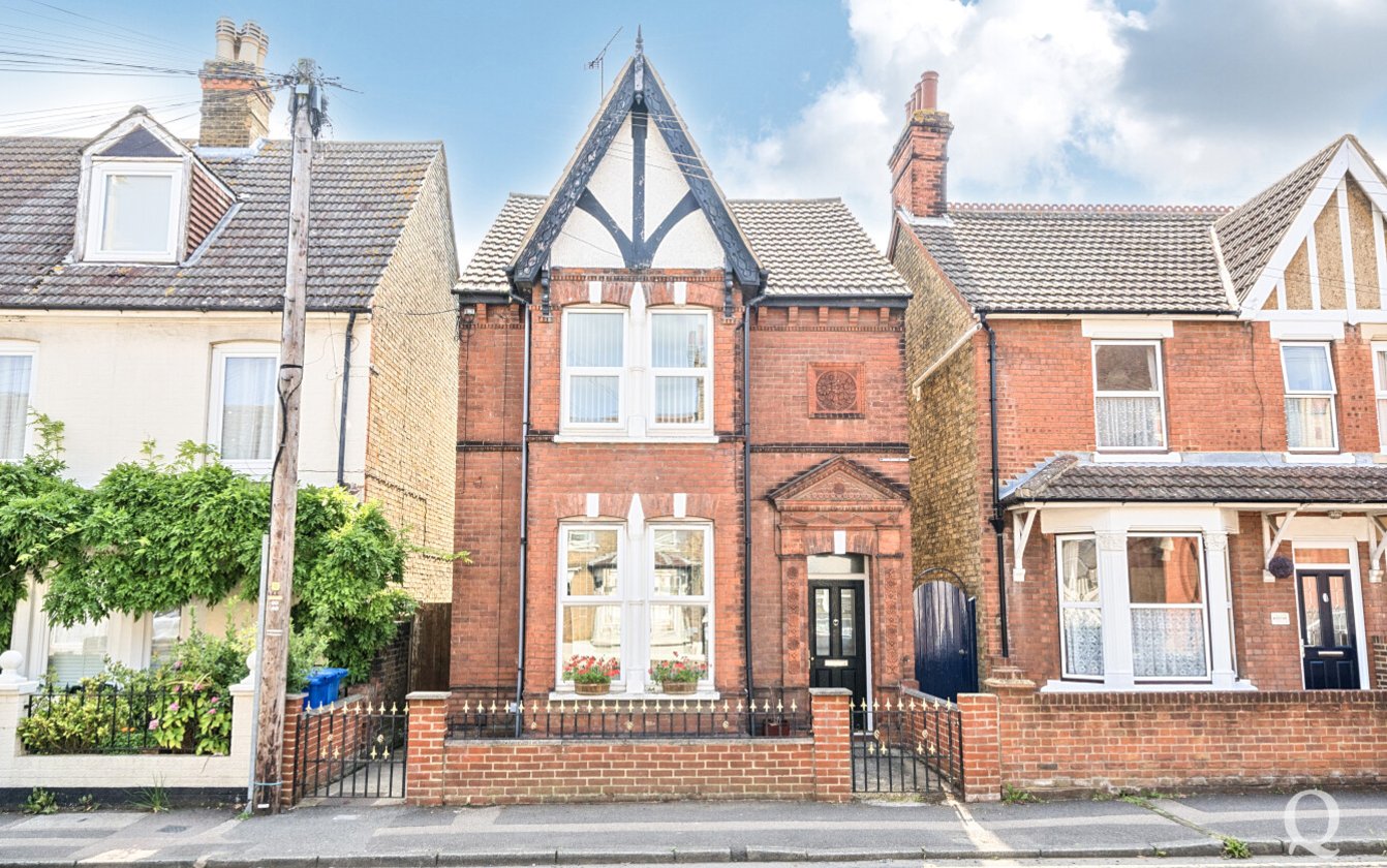 Park Road, Sittingbourne, Kent, ME10, 7856, image-1 - Quealy & Co