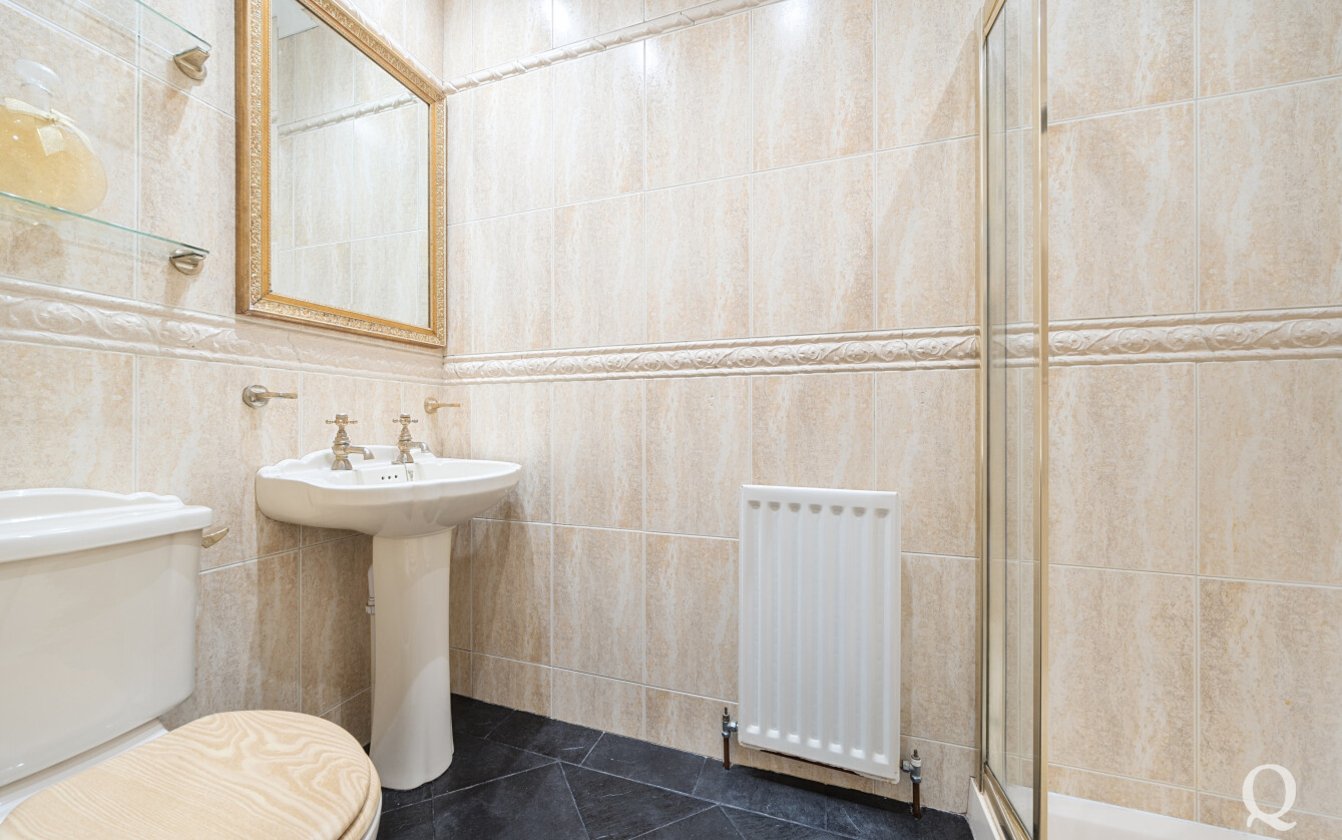 Park Road, Sittingbourne, Kent, ME10, 7856, image-22 - Quealy & Co