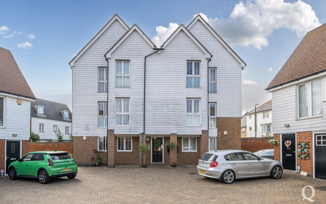 Bluebell Drive, Sittingbourne, Kent, ME10, 7869, image-22 - Quealy & Co