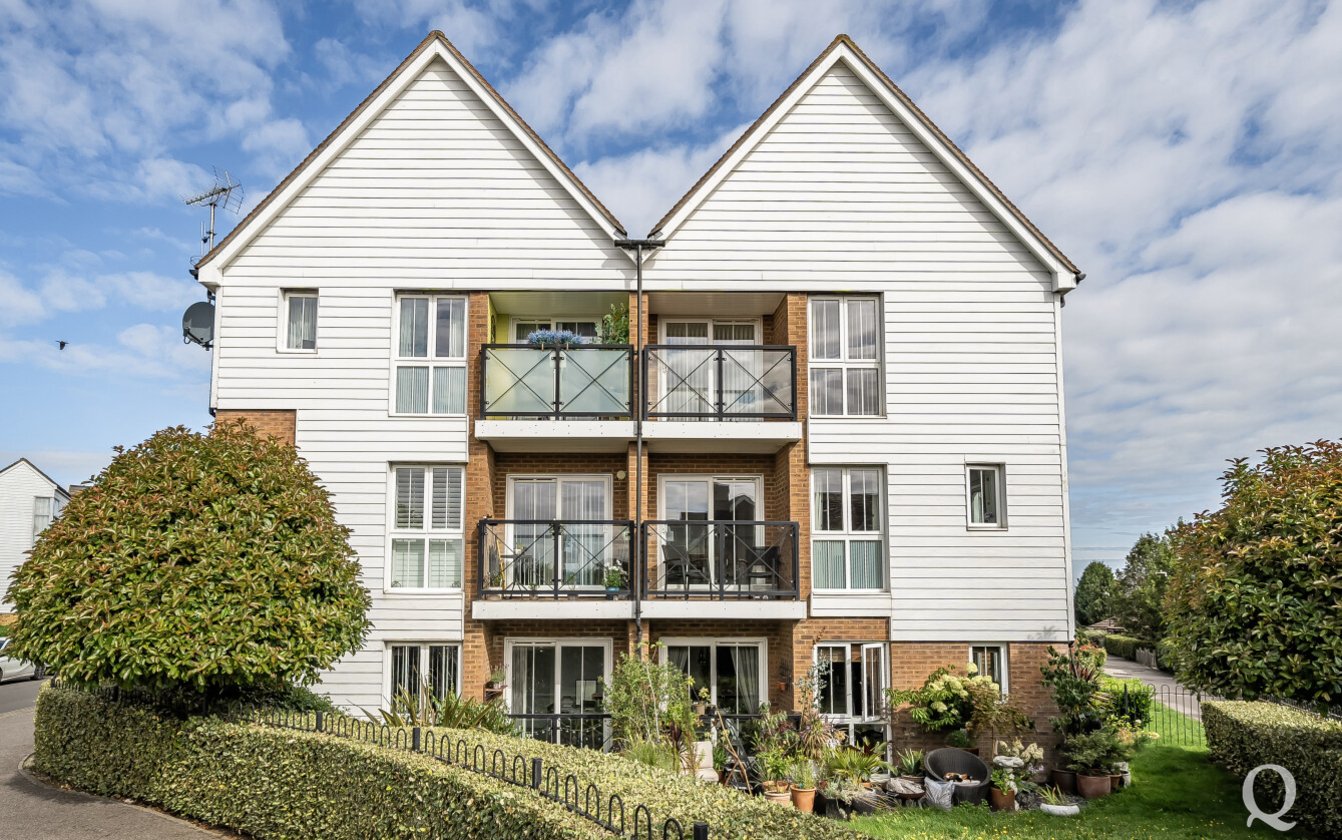 Bluebell Drive, Sittingbourne, Kent, ME10, 7869, image-1 - Quealy & Co