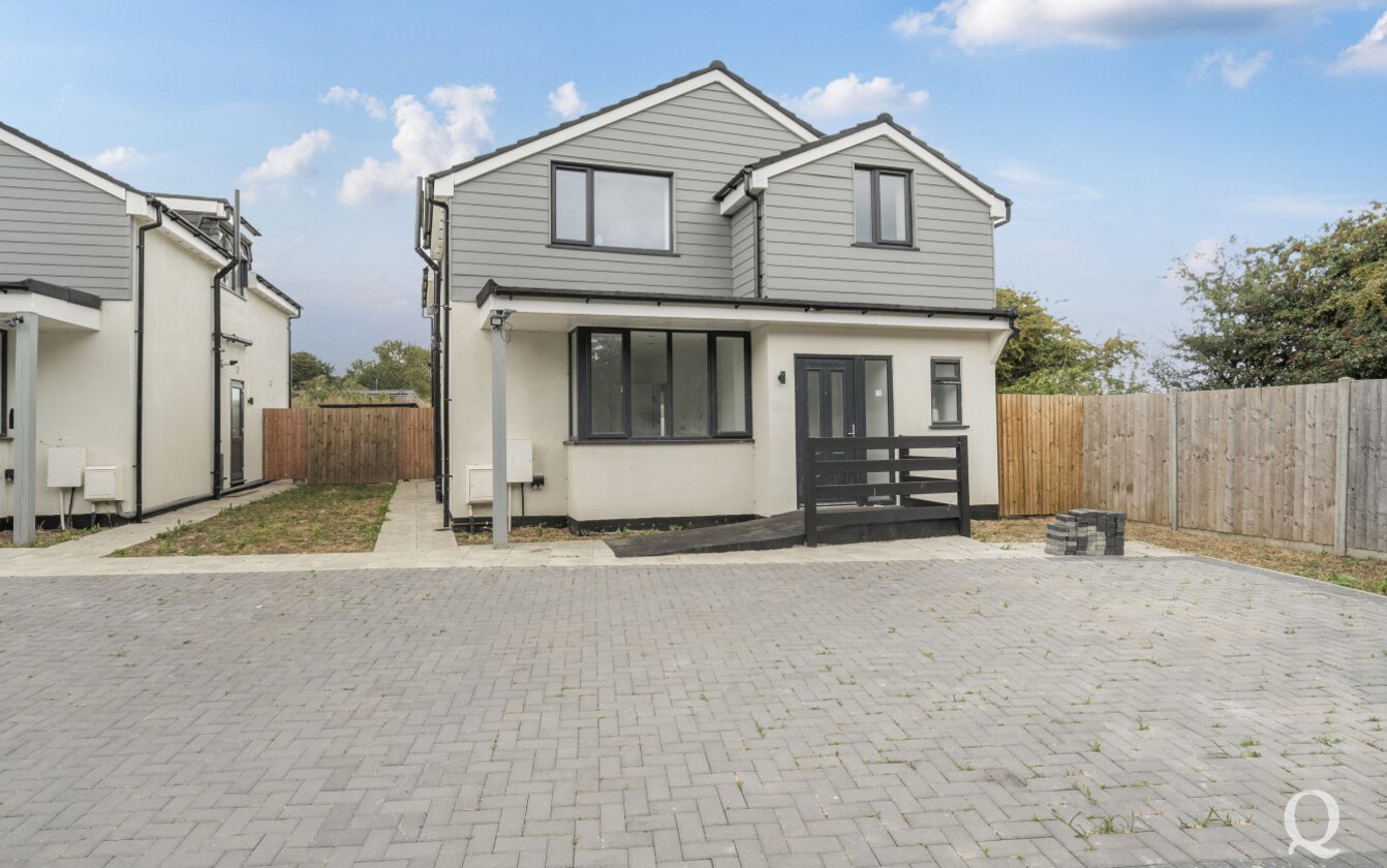 Warden Road, Eastchurch, Sheerness, Kent, ME12, 7901, image-2 - Quealy & Co