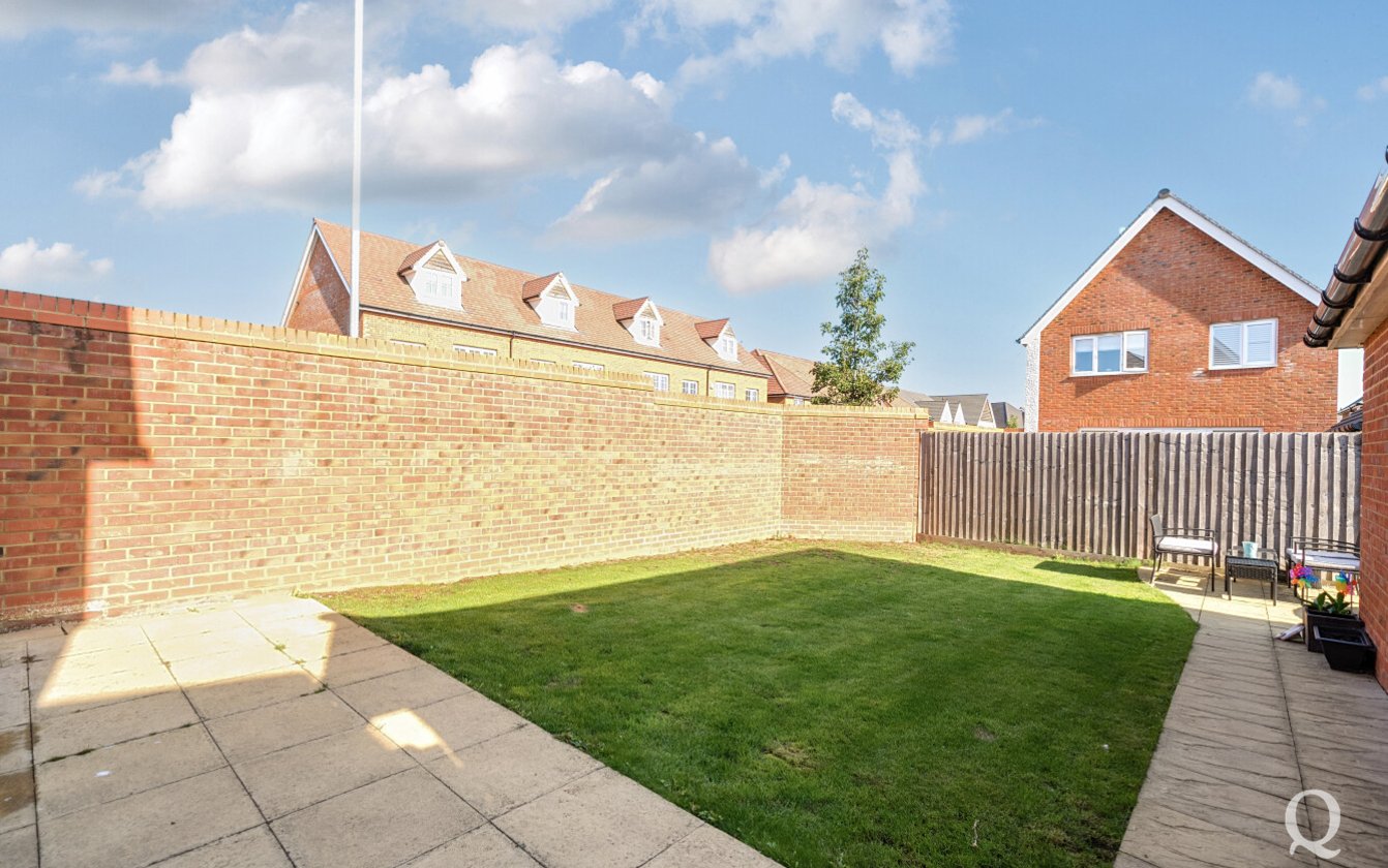 Cambria Crescent, Sittingbourne, Kent, ME10, 7908, image-9 - Quealy & Co