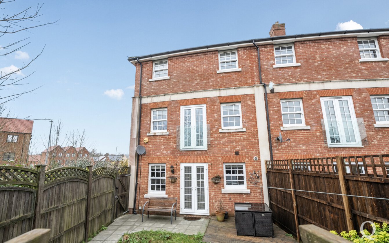 Beacon Avenue, Kings Hill, West Malling, Kent, ME19, 7921, image-20 - Quealy & Co